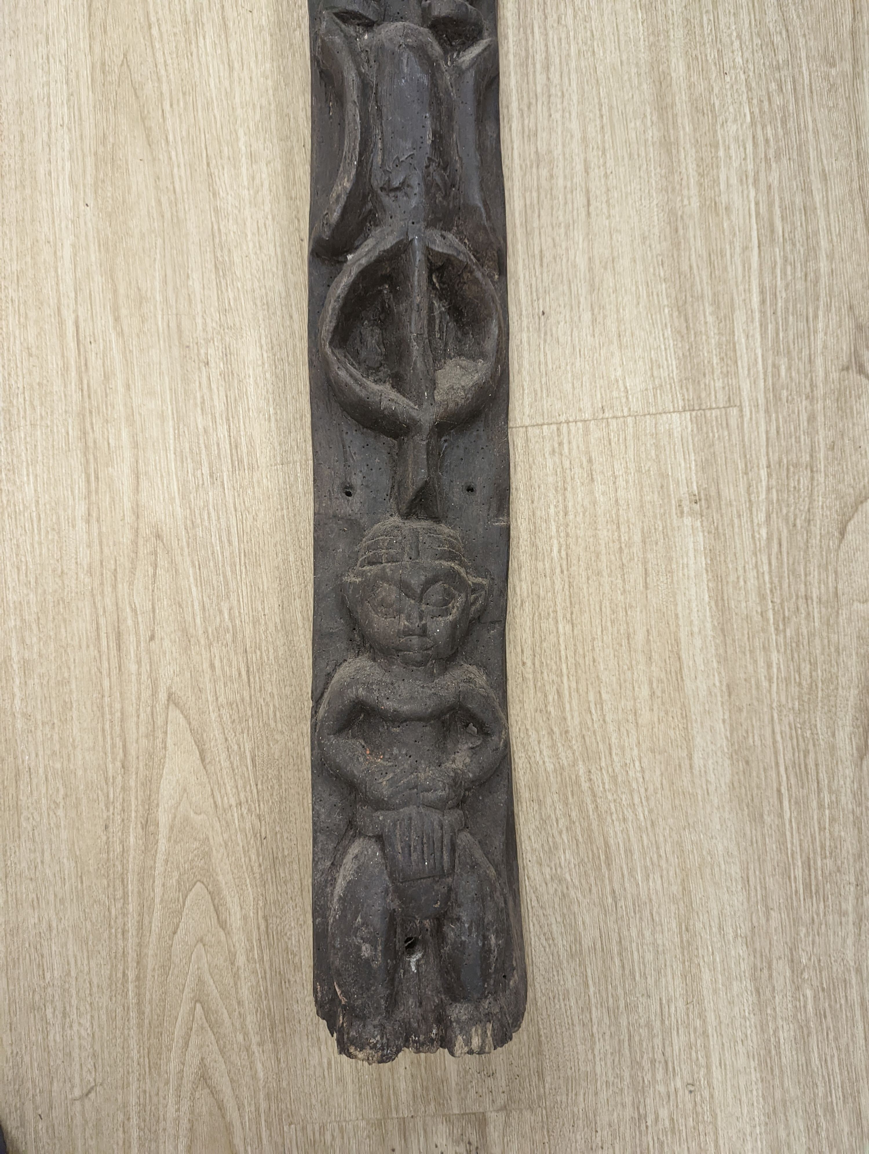 A large African carved totum 188cm